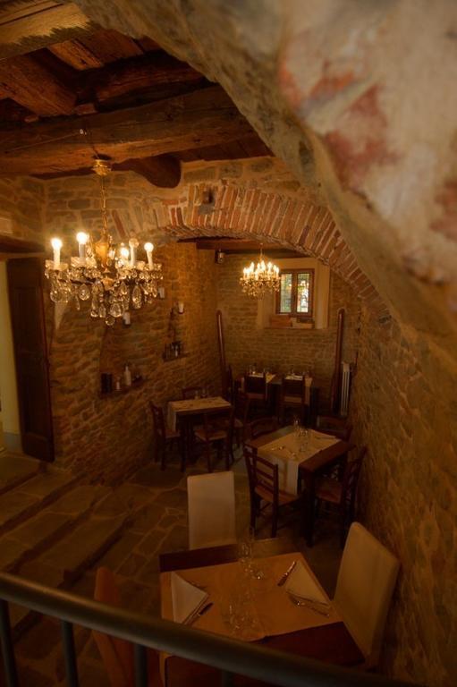 Locanda Guelfo Tredozio Exterior foto