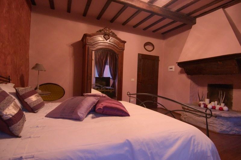 Locanda Guelfo Tredozio Exterior foto